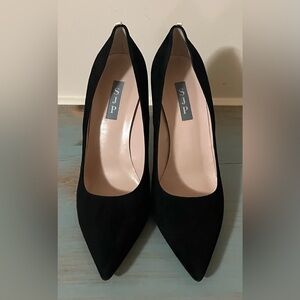 NEW EU 40/ US 9 SJP by Sarah Jessica Parker Fawn Black Suede